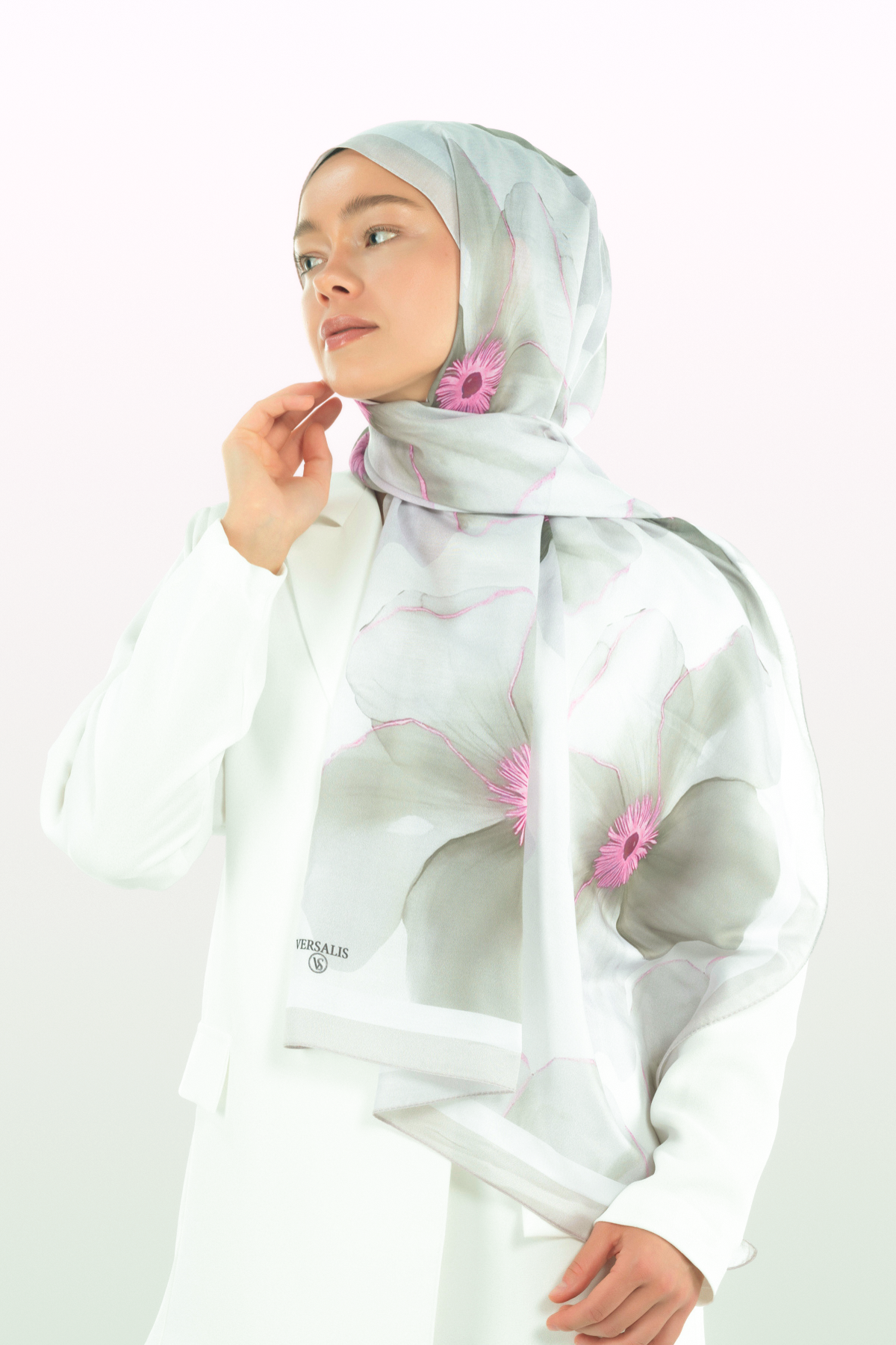 So Soft™ Shawl | Blush Flora - Light Gray Dream