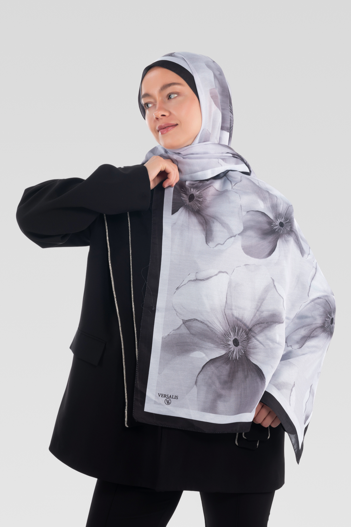 So Soft™ Scarf | Blush Flora - Gray White Coolness