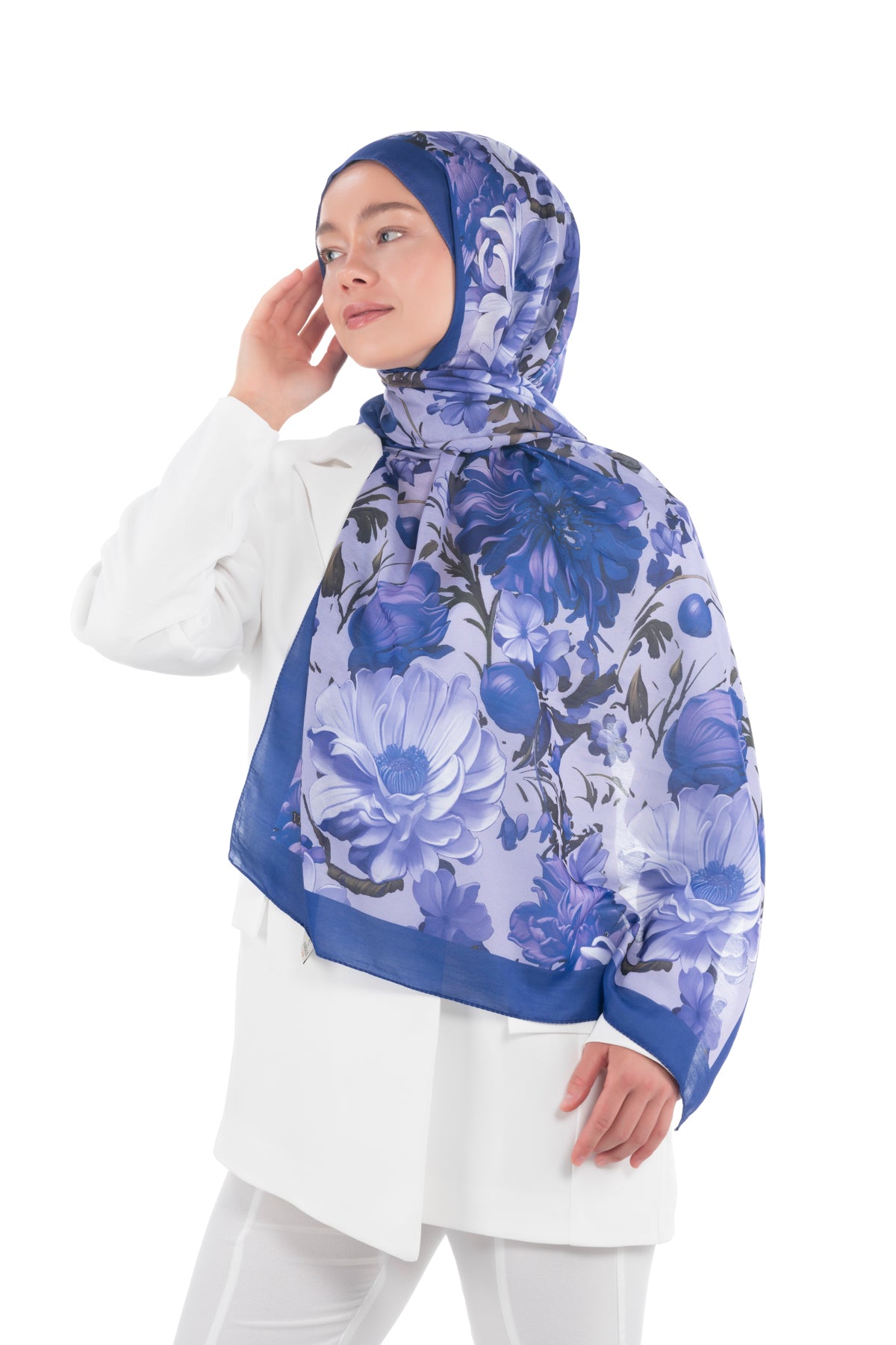Versalis | Crimson Bloom Patterned So Soft™ Scarf Purple Symphony